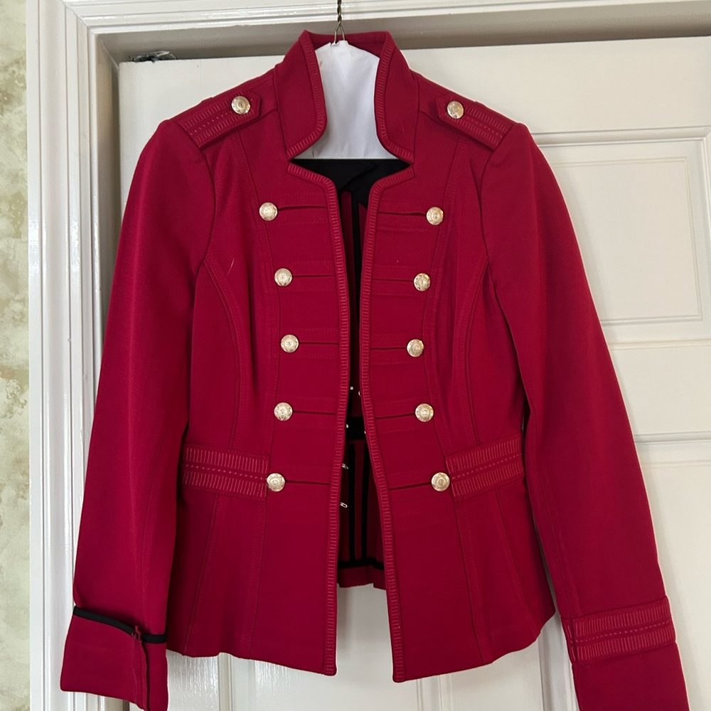 WHITE HOUSE BLACK MARKET WOMENS DRESS JACKET/BLAZER RED WITH GOLD ACCENTS SIZE 0